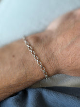 Vintage Sterling Silver Textured Oval Link Bracelet | Collectors Gene
