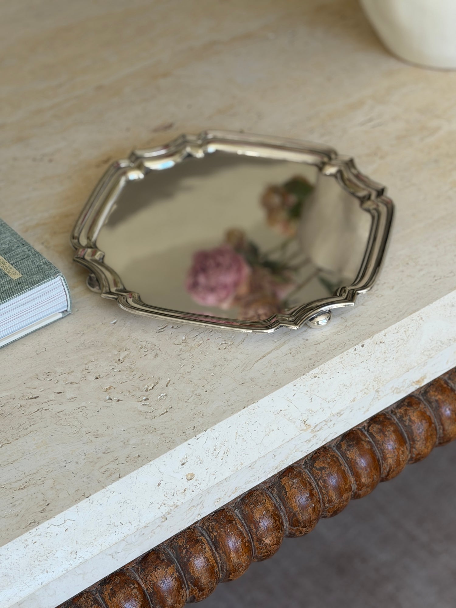 Walker Hall Art Deco Silver Plated Footed Salver Tray - c.1930 | Collectors Gene