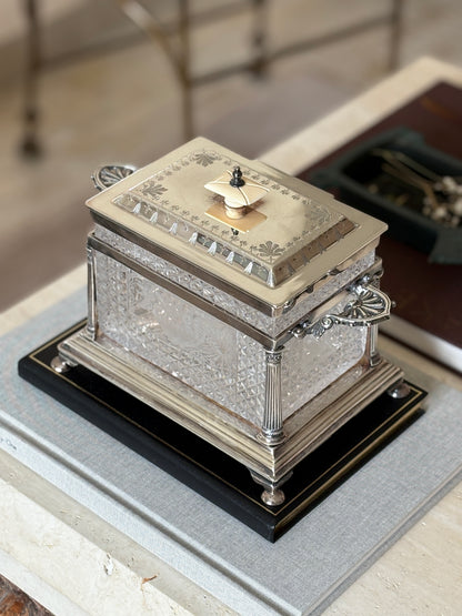 Walker &amp; Hall Sheffield Silver Plate &amp; Cut Glass Biscuit Box | Collectors Gene