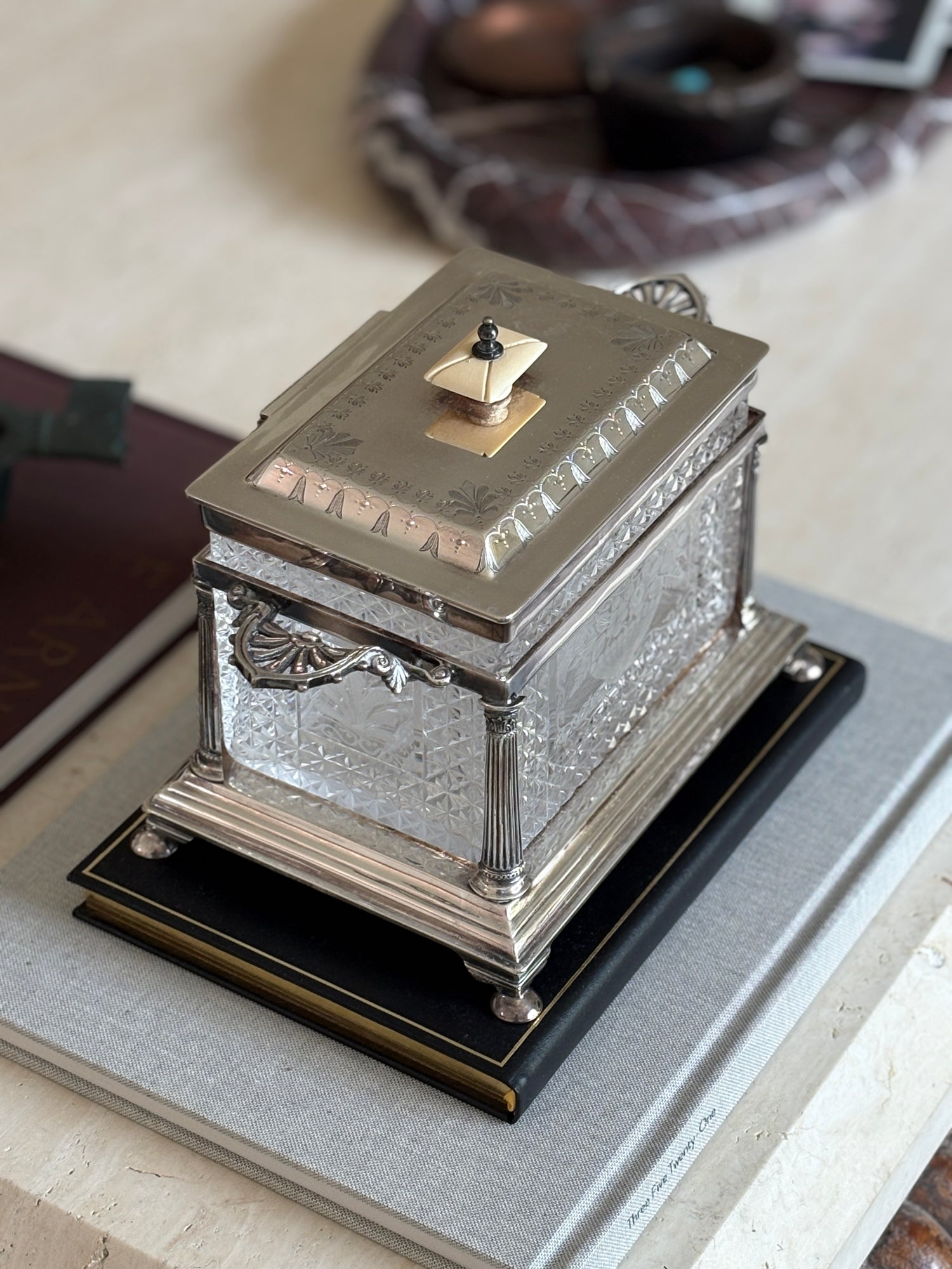 Walker &amp; Hall Sheffield Silver Plate &amp; Cut Glass Biscuit Box | Collectors Gene