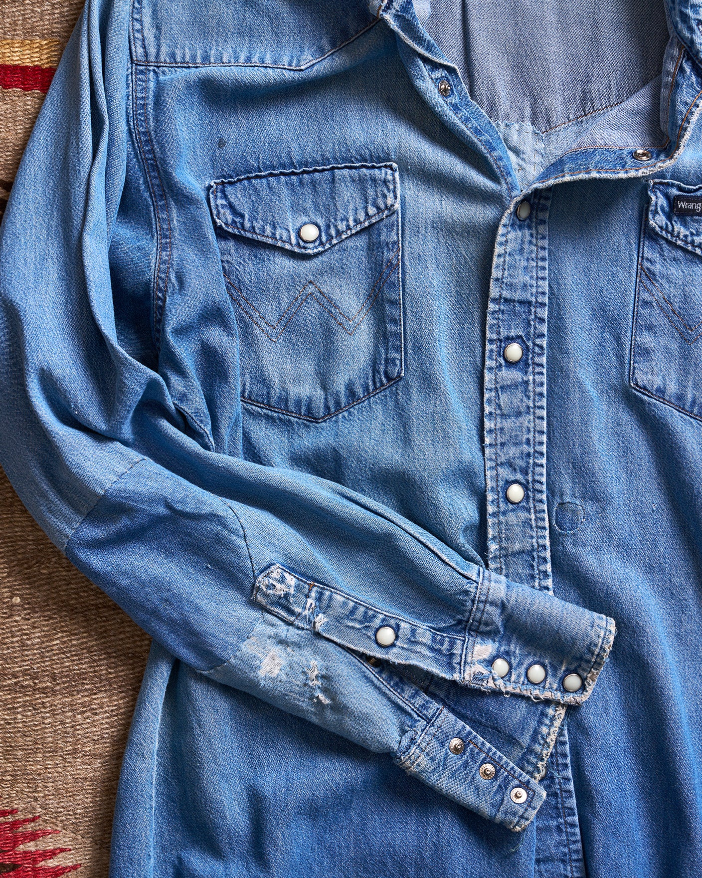 Wrangler Denim Shirt | Doug Bihlmaier